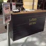 Arte en vivo en Mcarthur Glenn Outlet